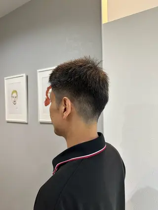 ショート メンズ enrichミヤモト ヒロヤのヘアスタイル