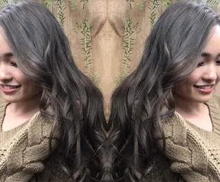 ロング カラー パーマ ヘアアレンジ Device ディバイスのヘアスタイル