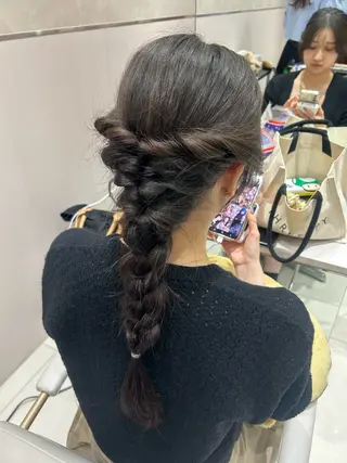 ロング 🎀大竹美侑／顔まわ りカット／レイヤーのヘアスタイル