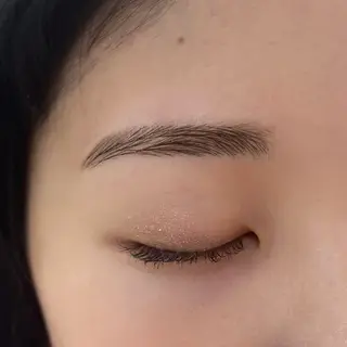 アイブロウ 緒方 海妃の眉毛・アイブロウイメージ