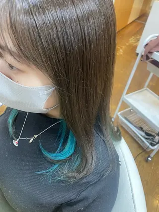 カラー 中田 渚のヘアスタイル
