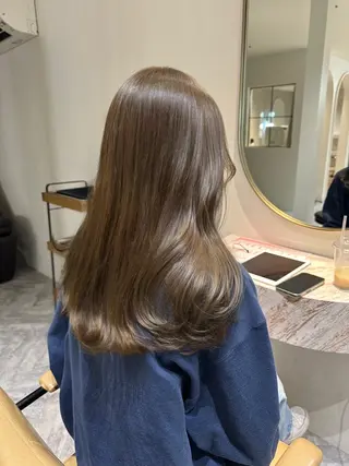 セミロング カラー REINA☁️透明感 カラー/ぷつっと♡のヘアスタイル