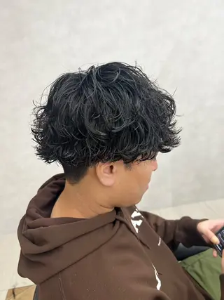 ショート パーマ メンズ 🪐メンズ特化 ヤマクラ　タイキのヘアスタイル
