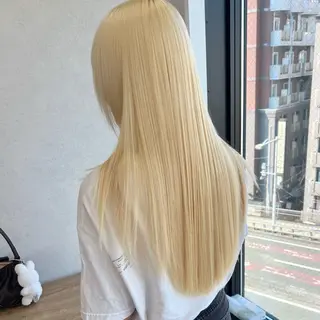 ロング ⭐️横浜ブリーチ特化 美容師 堤涼⭐️のヘアスタイル