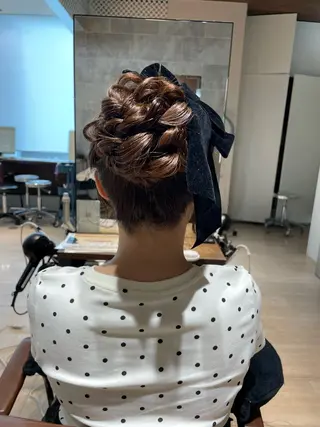 ヘアアレンジ 艶カラー/アレンジ/ はまぐちうみのヘアスタイル