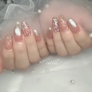 セミロング Erina Sのネイルデザイン