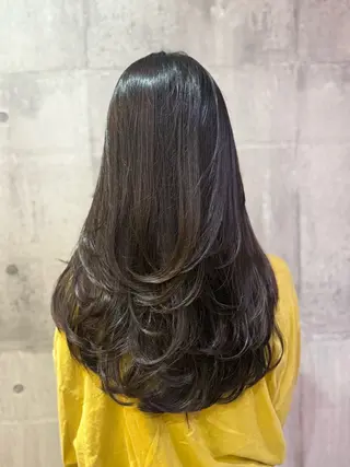 ロング 梨ア .のヘアスタイル