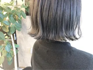 ショート カラー 顔周りレイヤー/韓国 ブリーチminamiのヘアスタイル