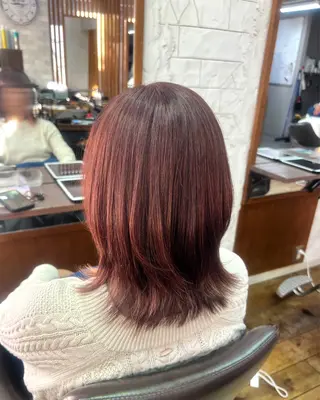 カラー 菅野 杏実のヘアスタイル