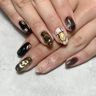 ネイル atelier　FIORITURA所属・FIORITURA aiのネイルデザイン