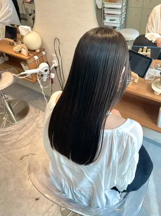 ロング コイデ リュウセイのヘアスタイル