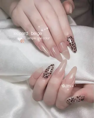 ネイル Arowa 伊田のネイルデザイン