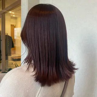 セミロング fumi🪞血色感 アップ艶カラーのヘアスタイル