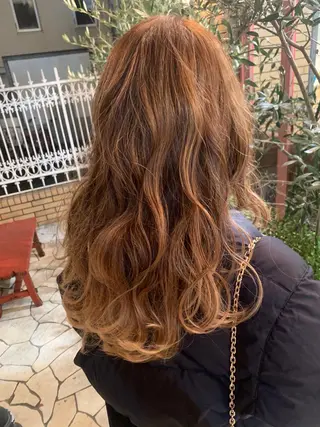 ロング カラー 今村 愛美のヘアスタイル