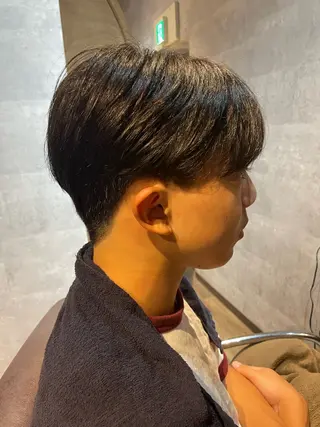 ショート メンズ 井手 伸哉のヘアスタイル