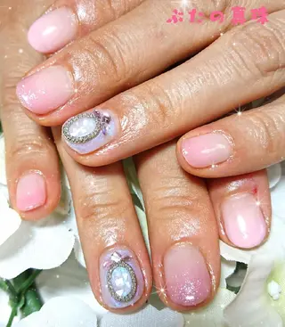 ネイル 林 珠里のネイルデザイン