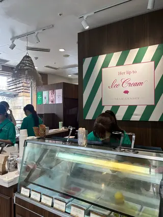 マツエク・マツパ アイブロウ GO TODAY SHAiRE SALON Vellmie店所属・吉祥寺kasumi 🌛eye/browのマツエク・マツパデザイン