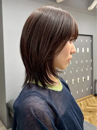 カラー 真下 瑞歩のヘアスタイル