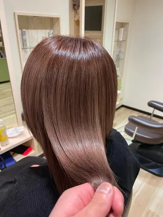 ミディアム カラー 🌈派手髪ハイトーン 🌈鈴木亮太🌈のヘアスタイル