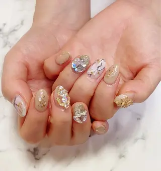 ロング カラー ネイル Q Free nailsのネイルデザイン