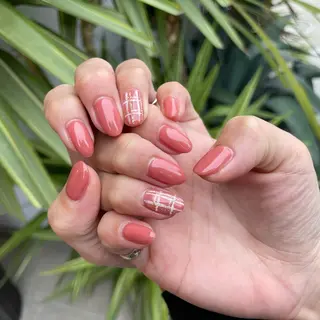 ネイル es nailのネイルデザイン