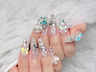 ネイル Momo 🤍のネイルデザイン