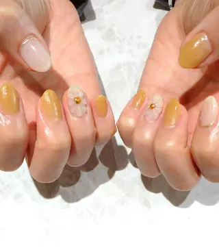 ネイル 會田 瑠衣のネイルデザイン