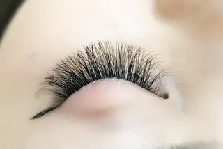 マツエク・マツパ eyelashsalon Ciel所属・- MANA-のマツエク・マツパデザイン