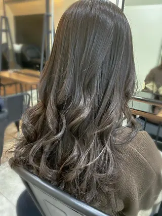 セミロング カラー 髪質改善ストレート髪 質改善カラー特化中崎のヘアスタイル