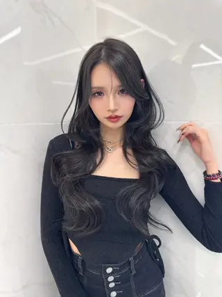 ロング kiti Sakaeのヘアスタイル