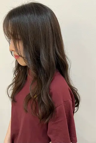 ロング Ling K所属・古川 華那のヘアスタイル