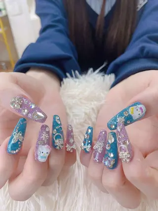 ネイル Squeen Nailのネイルデザイン