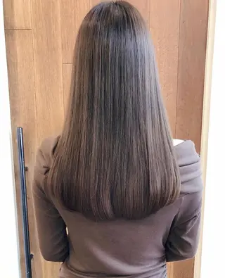 ロング HATSUMEI ゆうまのヘアスタイル