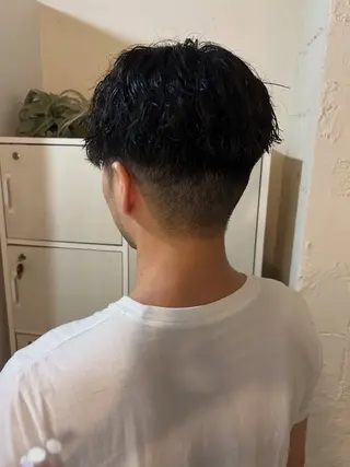 メンズ stylist 倉本恋のヘアスタイル