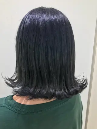 ショート カラー 清藤綾/脱白髪染め 白髪ぼかしハイライトのヘアスタイル