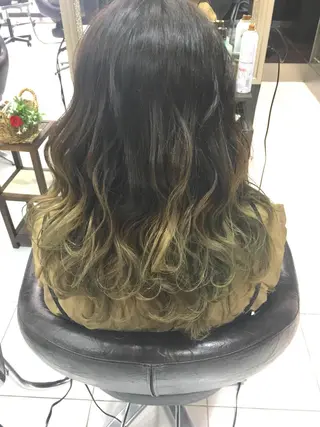 ロング カラー トップスタイリスト 小澤純一のヘアスタイル