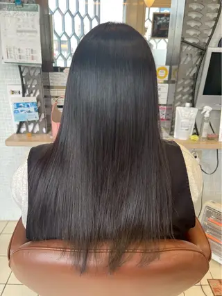 ロング 佐藤 慈巳のヘアスタイル