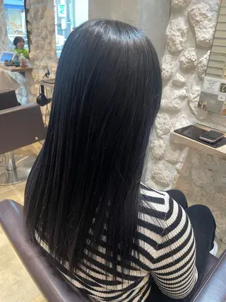 ロング 樋川 早紀のヘアスタイル