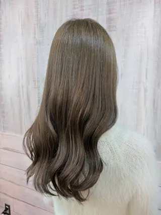 ロング 透明感/レイヤー /ayaneのヘアスタイル