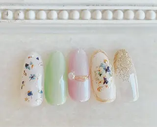 ネイル Satomi  のネイルデザイン