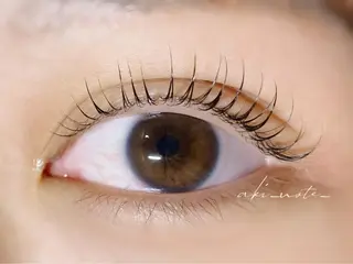 マツエク・マツパ GRANDE大須 栄/店長 aki🌙のネイルデザイン