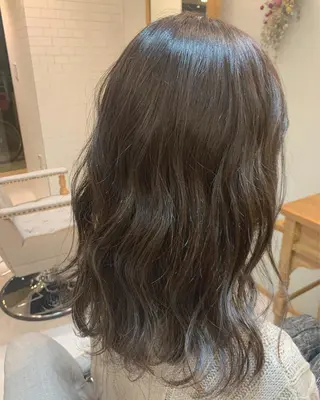 セミロング カラー ぱつボブ/ ショート/YUKIのヘアスタイル