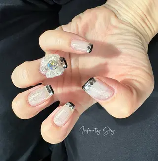 ネイル infinity skyのネイルデザイン