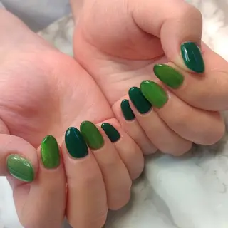 ネイル ジェヌインネイル 河内のネイルデザイン