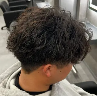 ショート パーマ メンズ メンズウルフ特化🐺 🔥長山耕大🔥のヘアスタイル