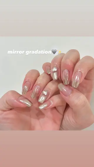 ネイル 🎀チーク/ちゅるん 🫧chisa🎀のネイルデザイン