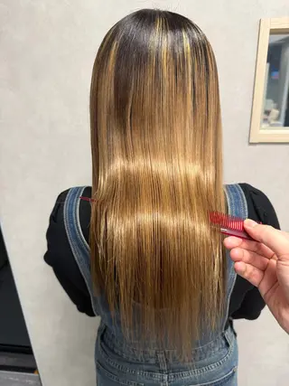 ロング パーマ 髪質改善/縮毛矯正 /ブリーチ矯正/岡部のヘアスタイル