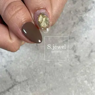 ネイル S♡JEWEL所属・S. JEWELのネイルデザイン