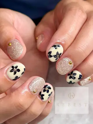 ネイル REBEST 四條畷店のマツエク・マツパデザイン