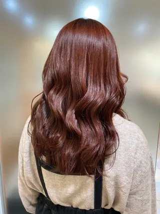 ロング 谷川 あかりのヘアスタイル